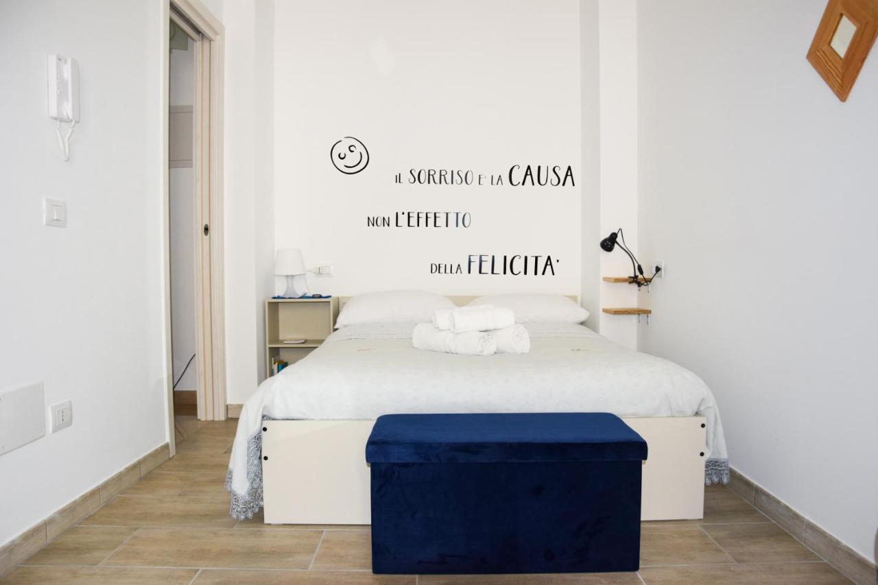 Casa Rodolovich Locazione Breve Apartment Полиняно а Маре Екстериор снимка